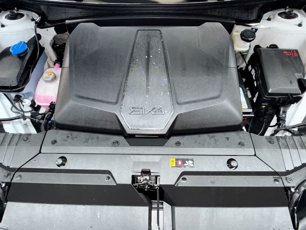 Used 2025 Kia EV6 Light RWD image 12