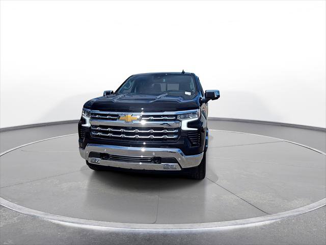Used 2025 Chevrolet Silverado 1500 LTZ w/ LTZ Convenience Package II AWD/4WD video 3
