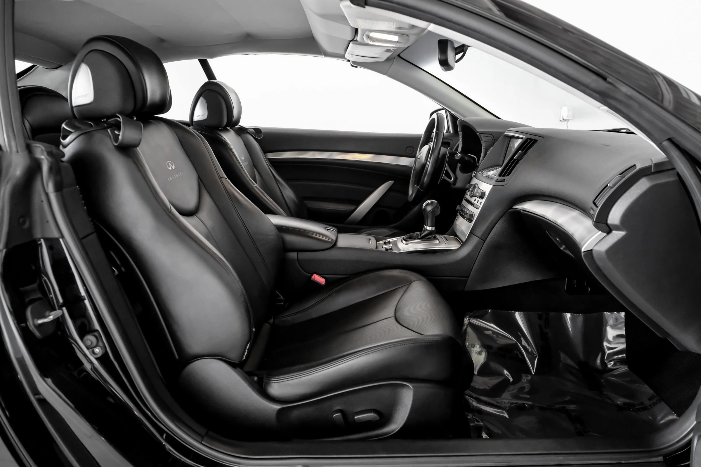 Used 2012 INFINITI G37 Convertible w/ Premium Pkg RWD image 26