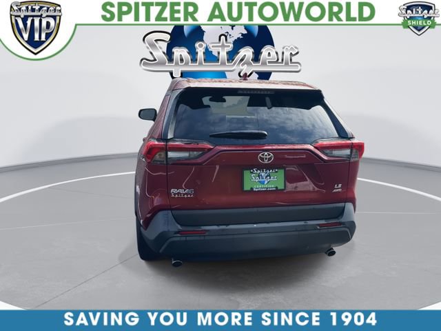 Used 2024 Toyota RAV4 LE AWD/4WD image 8