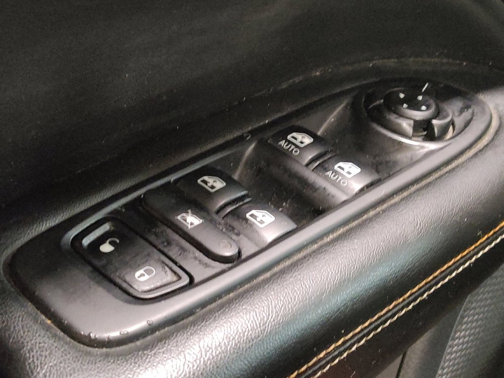 Used 2021 Jeep Compass Latitude FWD image 27