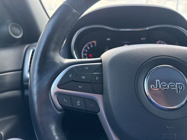 Used 2020 Jeep Grand Cherokee Altitude AWD/4WD image 19