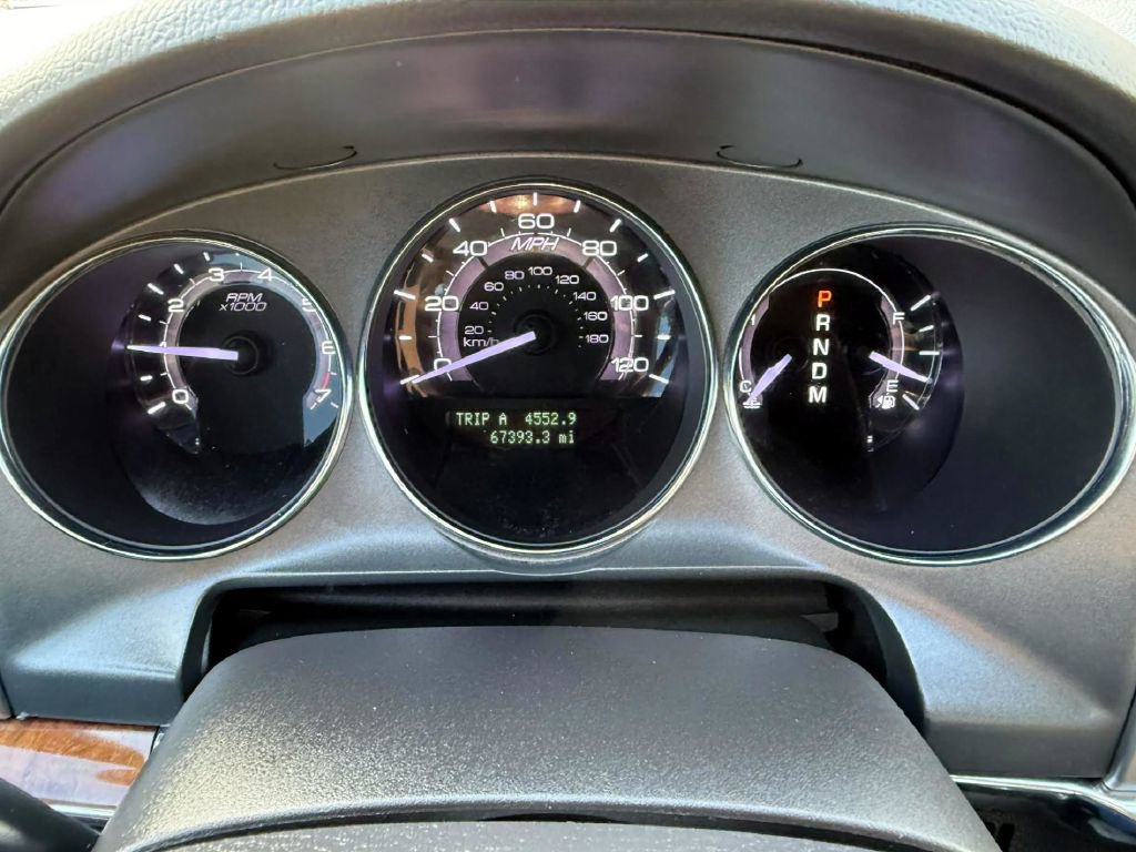 Used 2012 Lincoln MKZ FWD image 18