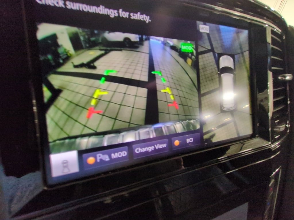 Used 2021 INFINITI QX80 Sensory w/ All-Season Package image 6