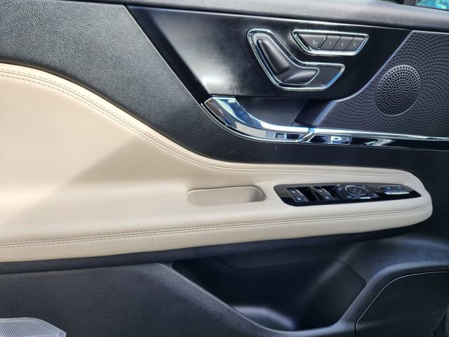New 2026 Lincoln Corsair Reserve w/ Jet Appearance Package image 15