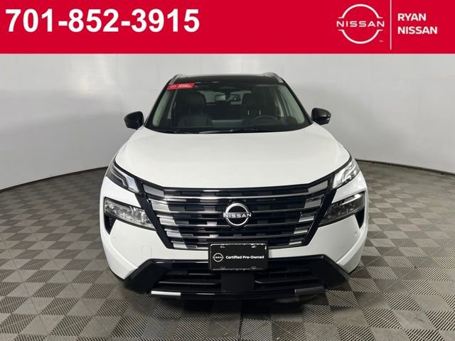 Certified 2025 Nissan Rogue Platinum w/ Tech Package image 12