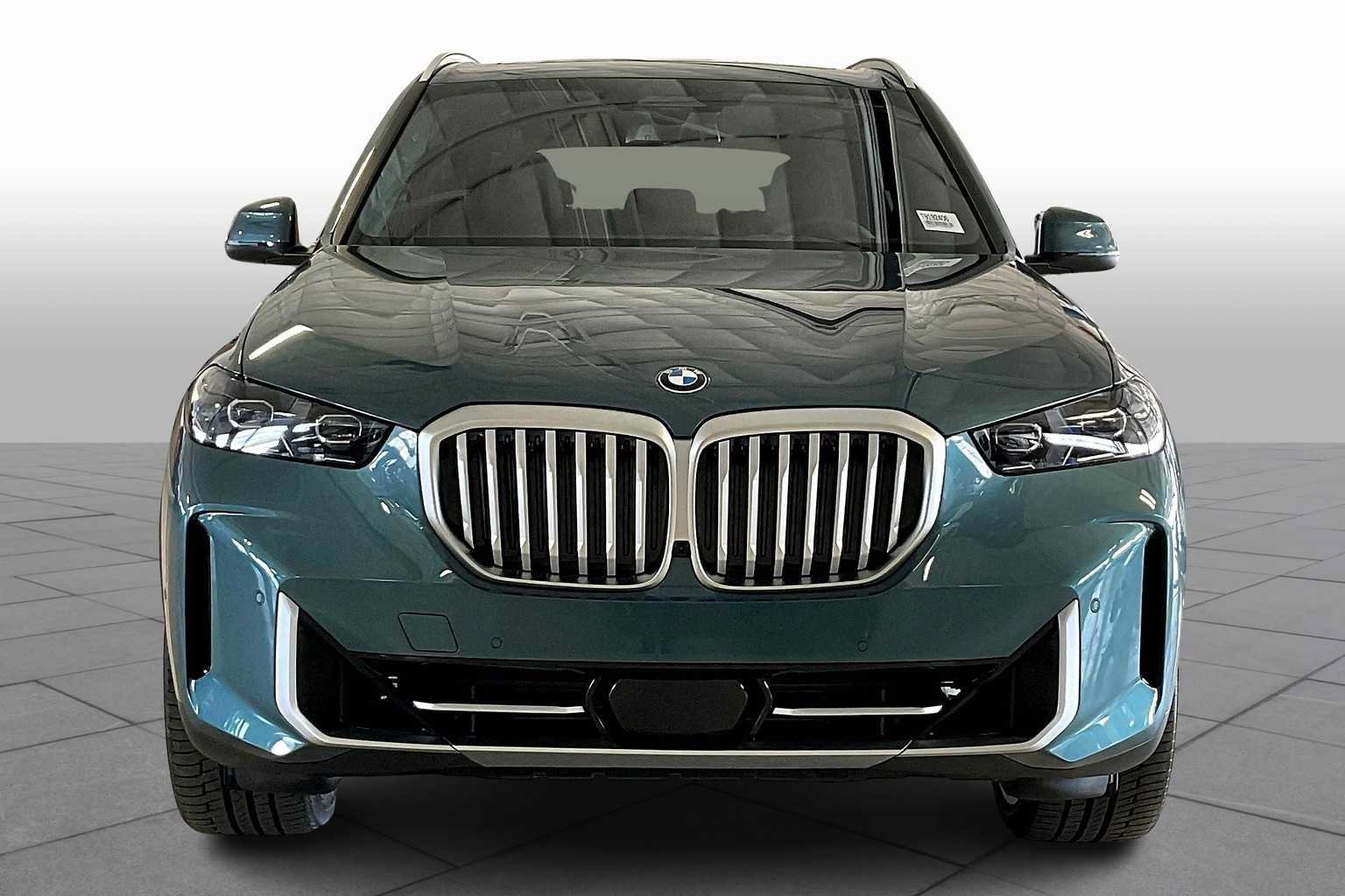 Used 2026 BMW X5 xDrive40i AWD/4WD image 3