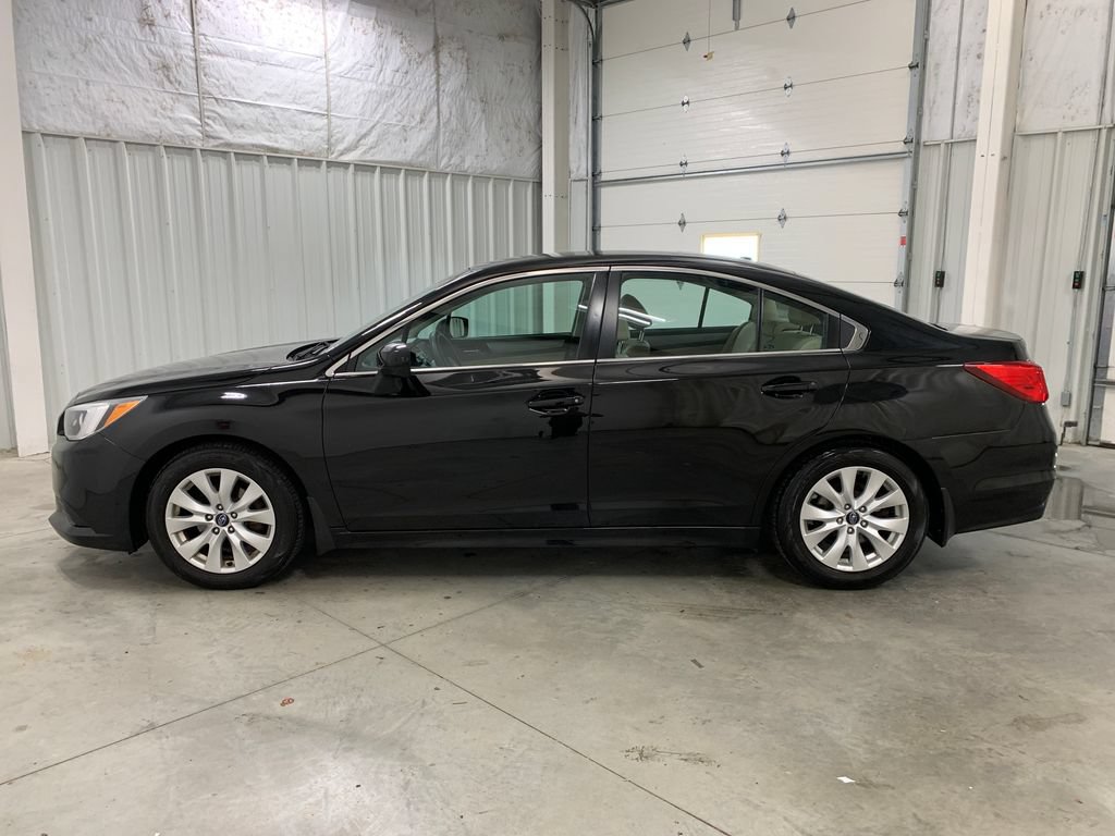 Used 2015 Subaru Legacy 2.5i Premium AWD/4WD image 18