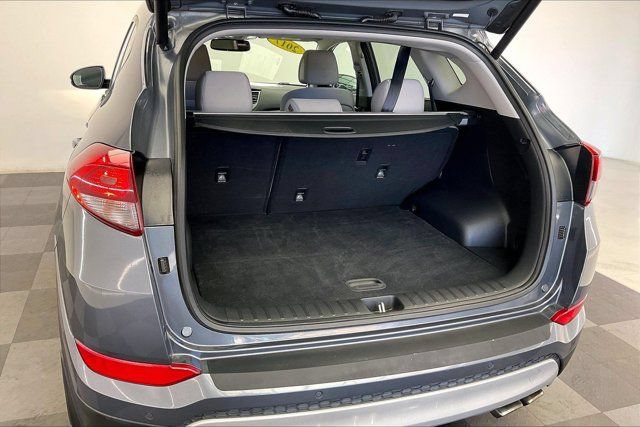 Used 2017 Hyundai Tucson Value AWD/4WD image 28