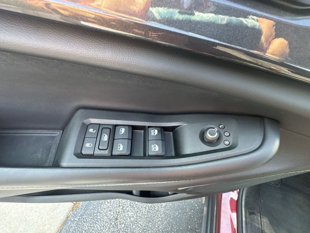 Used 2021 Jeep Grand Cherokee L Laredo w/ Luxury Tech Group I image 22