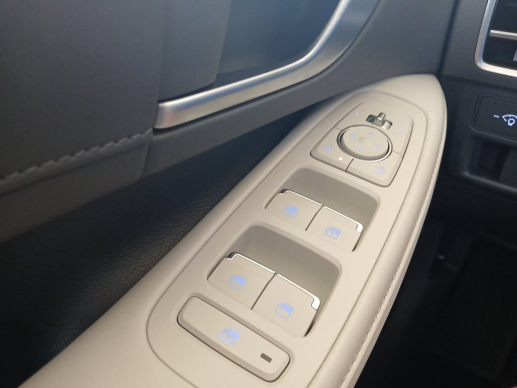 New 2026 Hyundai Sonata Limited FWD image 22