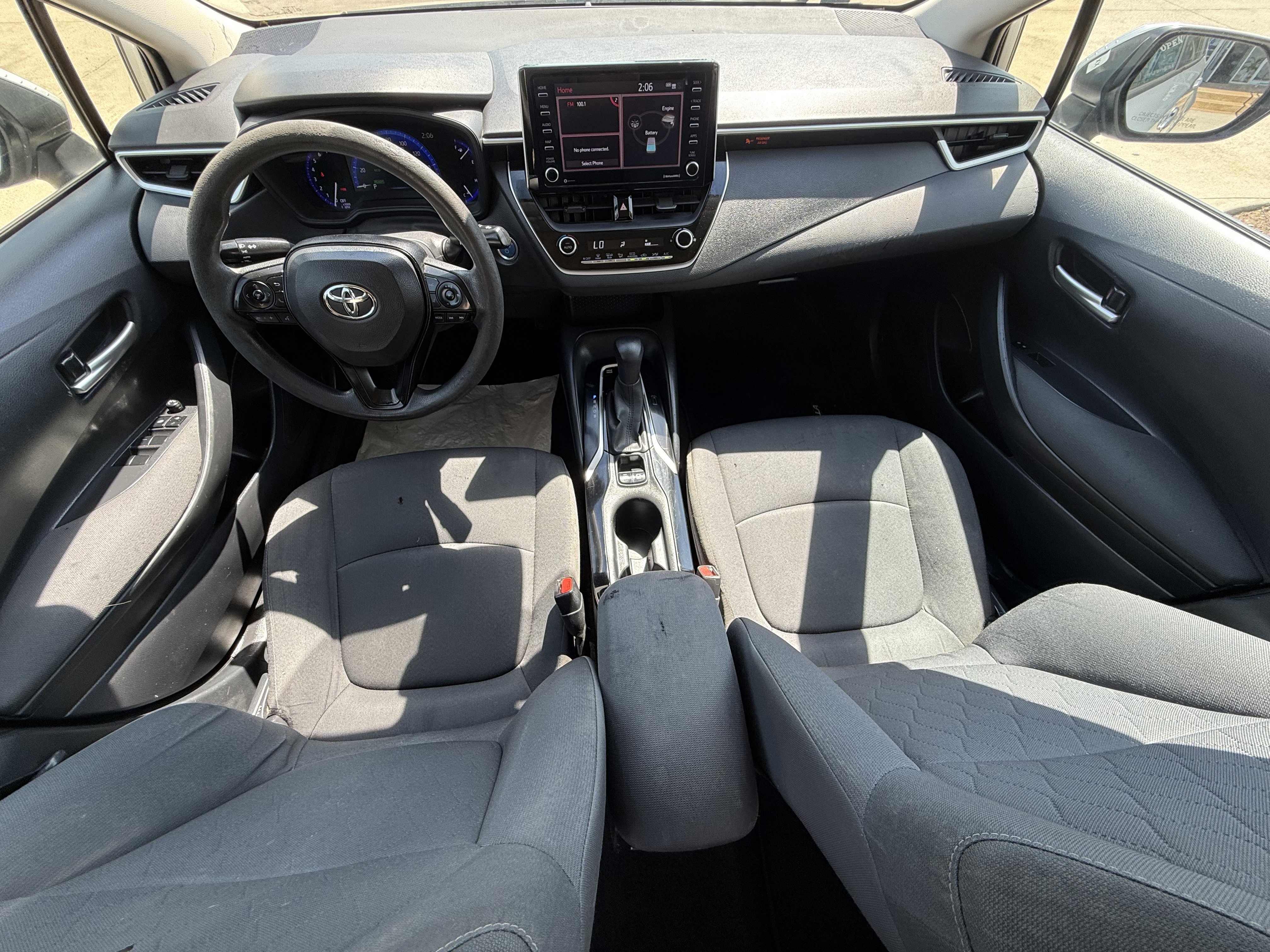 Used 2021 Toyota Corolla LE w/ Carpet Mat Package (TMS) image 11