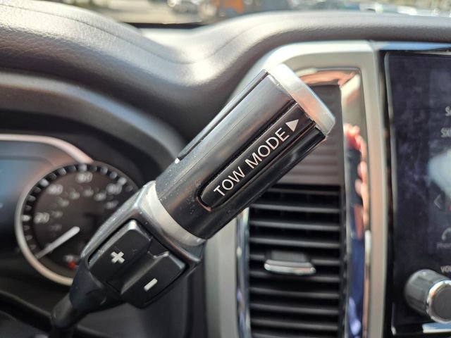 Used 2021 Nissan Titan SV w/ SV Convenience Package image 31