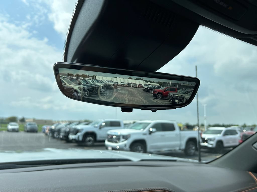 New 2026 GMC Sierra 2500 AT4 w/ AT4 Premium Plus Package AWD/4WD image 31