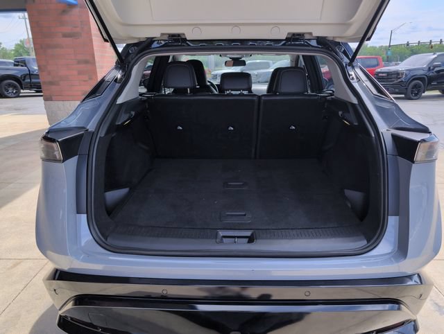 Used 2023 Nissan Ariya AWD image 21