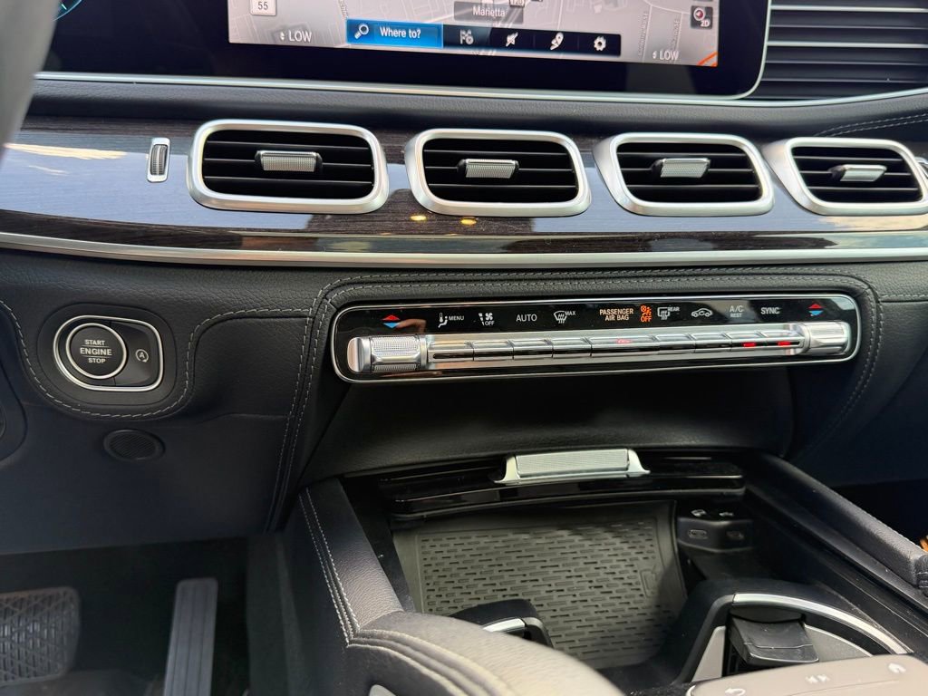 Used 2021 Mercedes-Benz GLS 450 4MATIC image 22