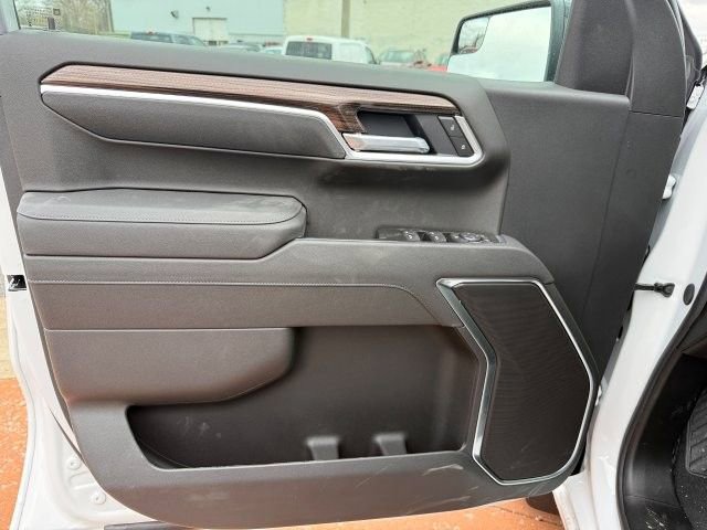 New 2026 Chevrolet Silverado 1500 RST w/ RST Select Package AWD/4WD image 11