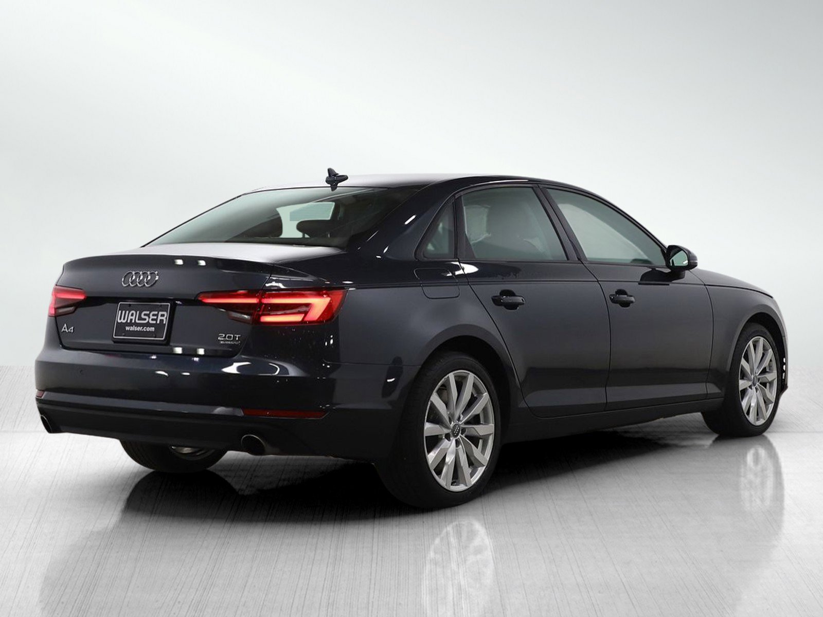 Used 2017 Audi A4 2.0T Premium w/ Audi MMI Navigation Plus image 5