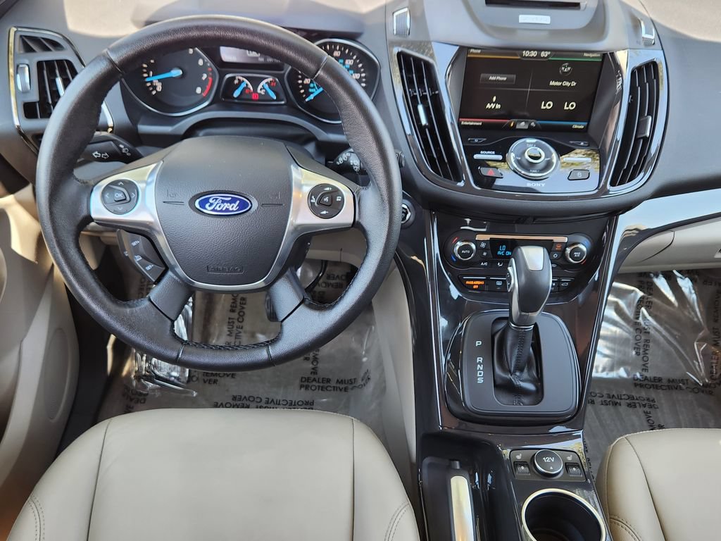 Used 2015 Ford Escape Titanium w/ Equipment Group 301A AWD/4WD image 3