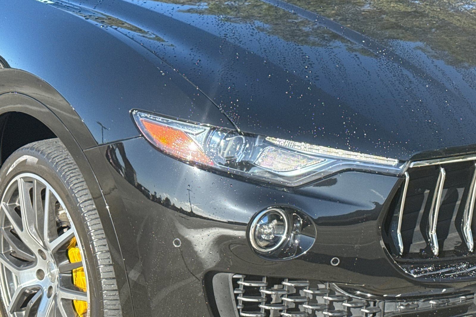 Used 2017 Maserati Levante S image 10