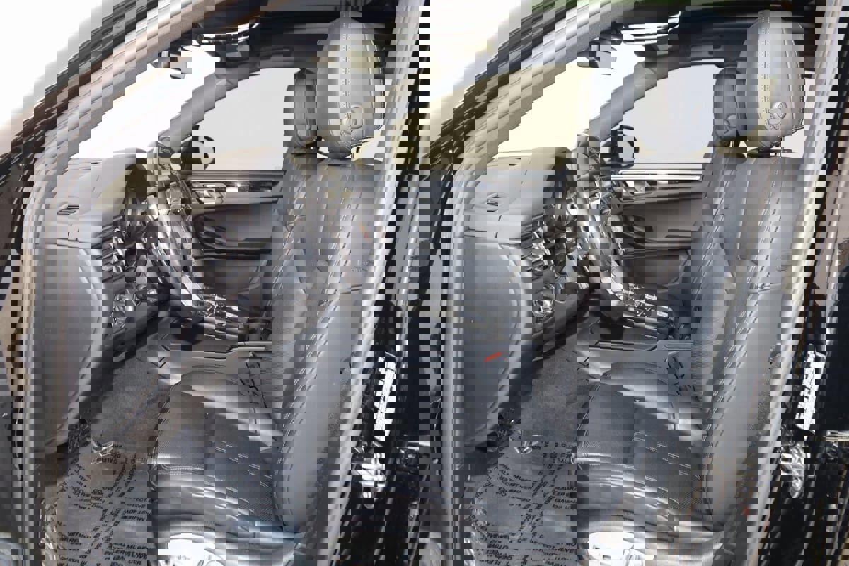 Used 2020 Porsche Macan image 12