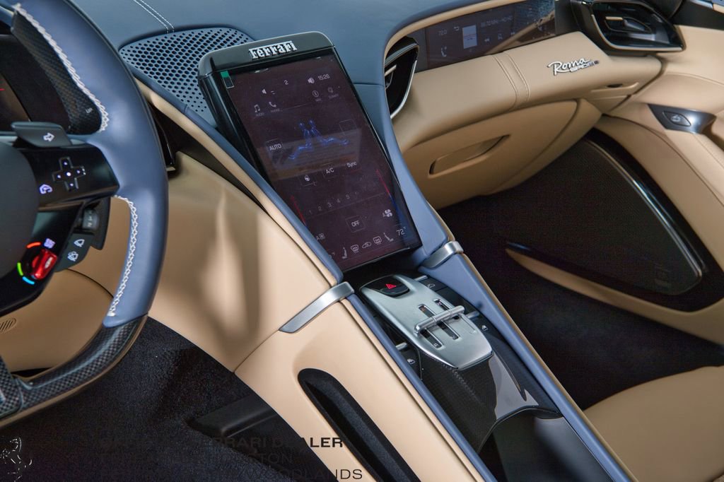 Certified 2025 Ferrari Roma Spider RWD image 16