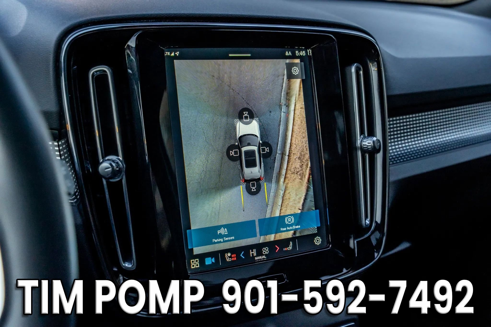 Used 2022 Volvo XC40 P8 Recharge Ultimate image 23