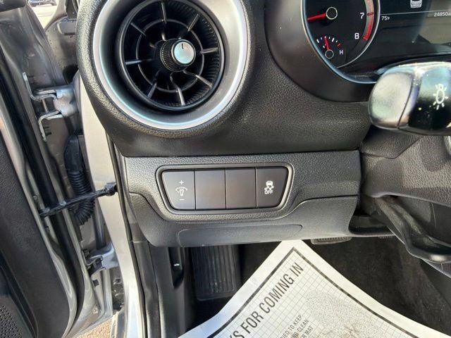 Used 2024 Kia Forte LXS FWD image 17