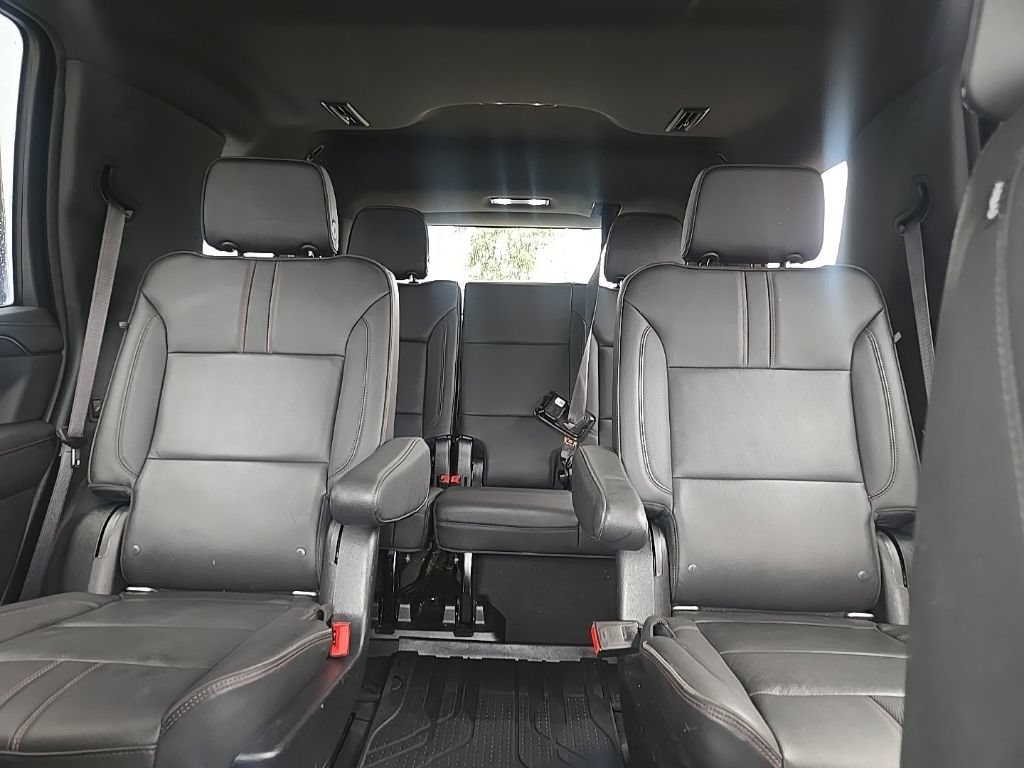 Used 2021 Chevrolet Tahoe RST w/ Luxury Package AWD/4WD image 35