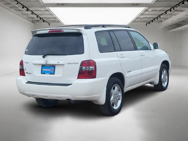 Used 2006 Toyota Highlander Limited w/ Leather Trim Pkg AWD/4WD image 6