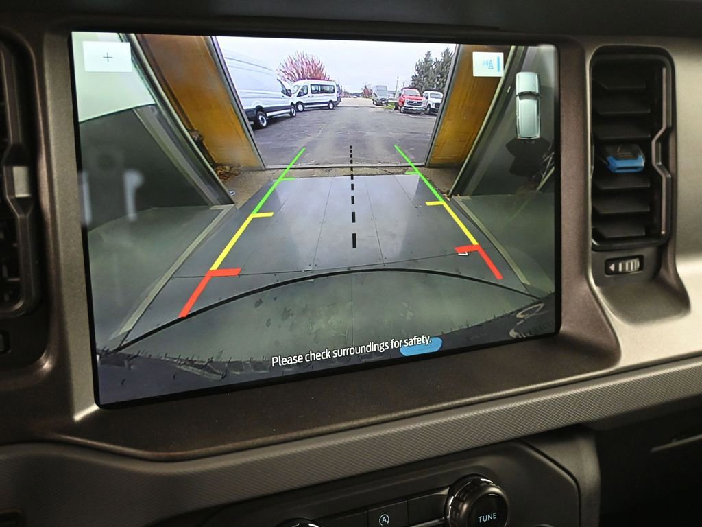 Used 2024 Ford Bronco Black Diamond image 31