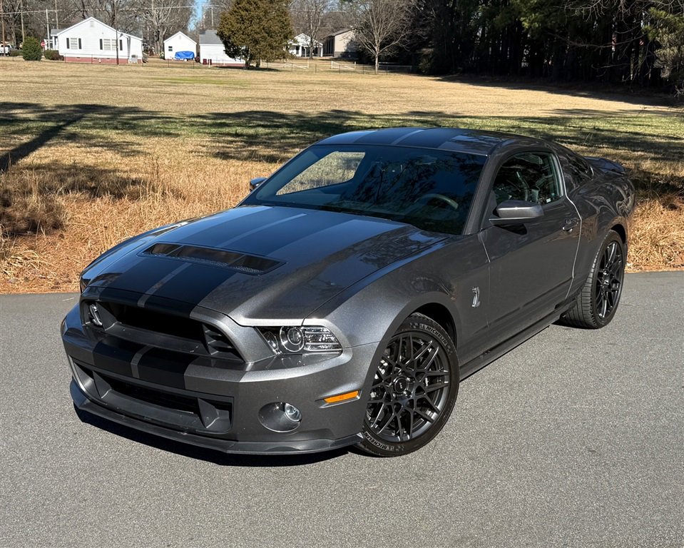 Used 2013 Ford Mustang Shelby GT500 image 6