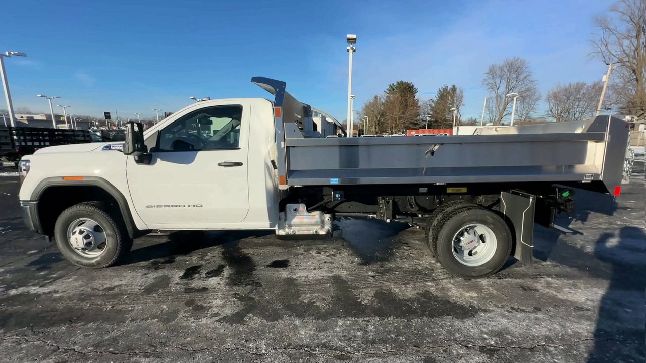 New 2026 GMC Sierra 3500 Pro w/ Convenience Package image 5
