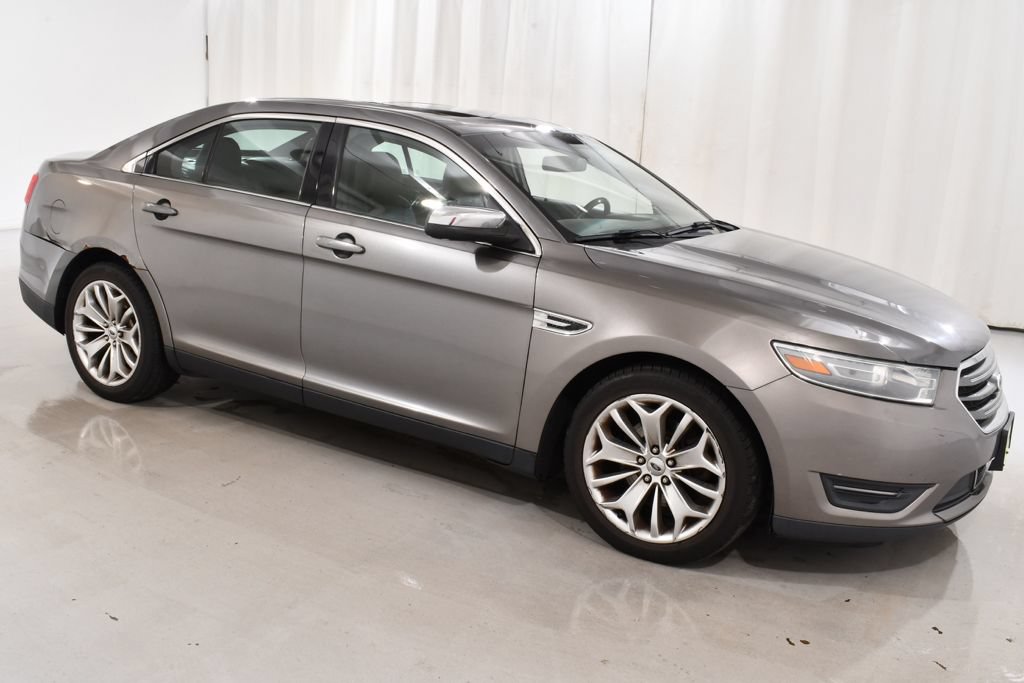 Used 2013 Ford Taurus Limited FWD image 5