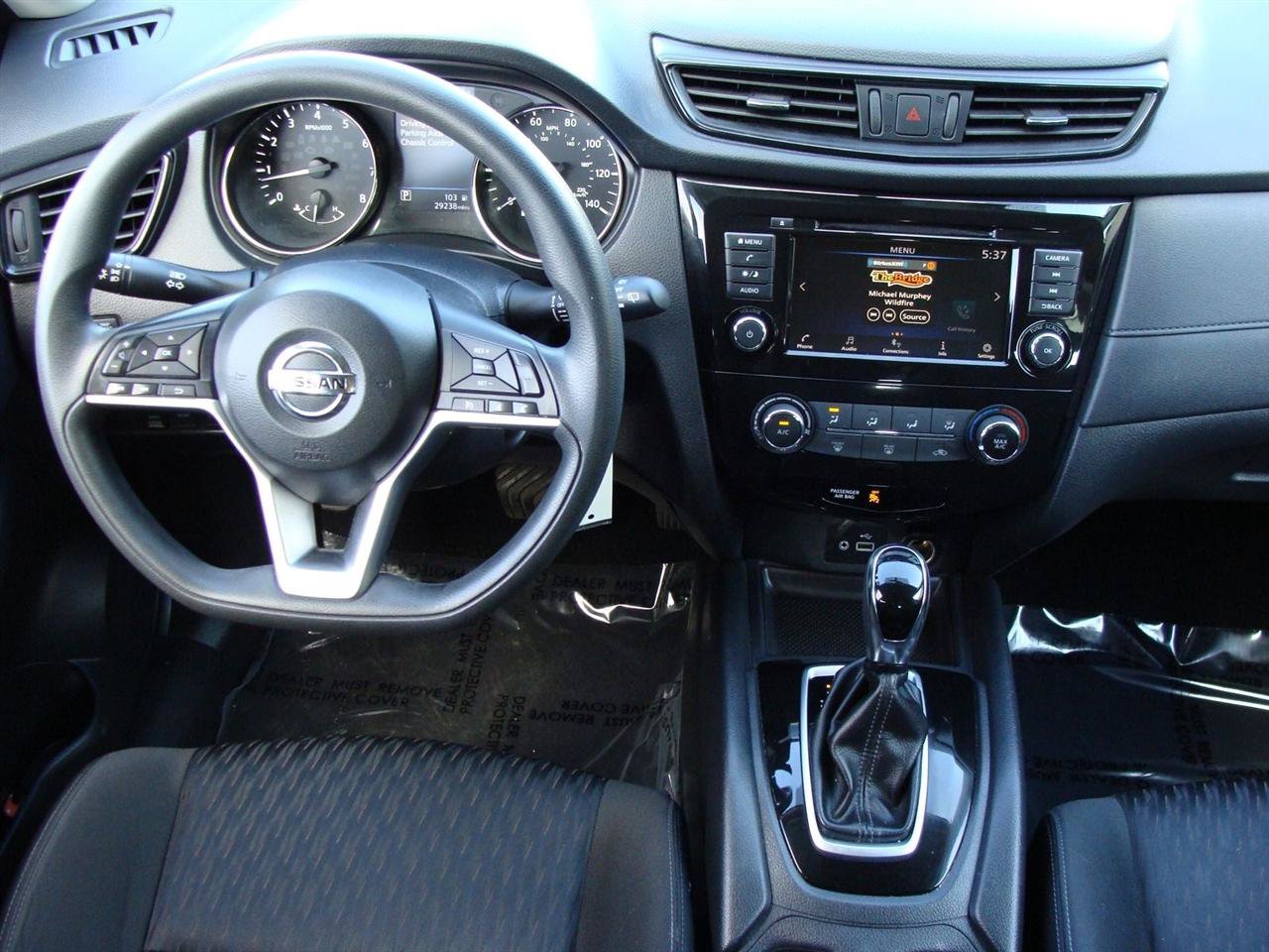 Used 2018 Nissan Rogue S AWD/4WD image 9