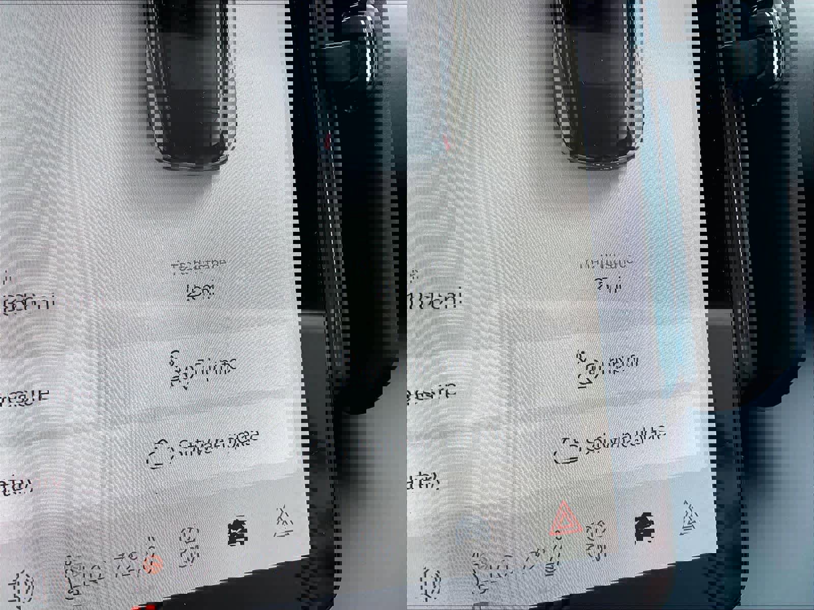 New 2026 Volvo EX30 Plus w/ Protection Package Premier image 19