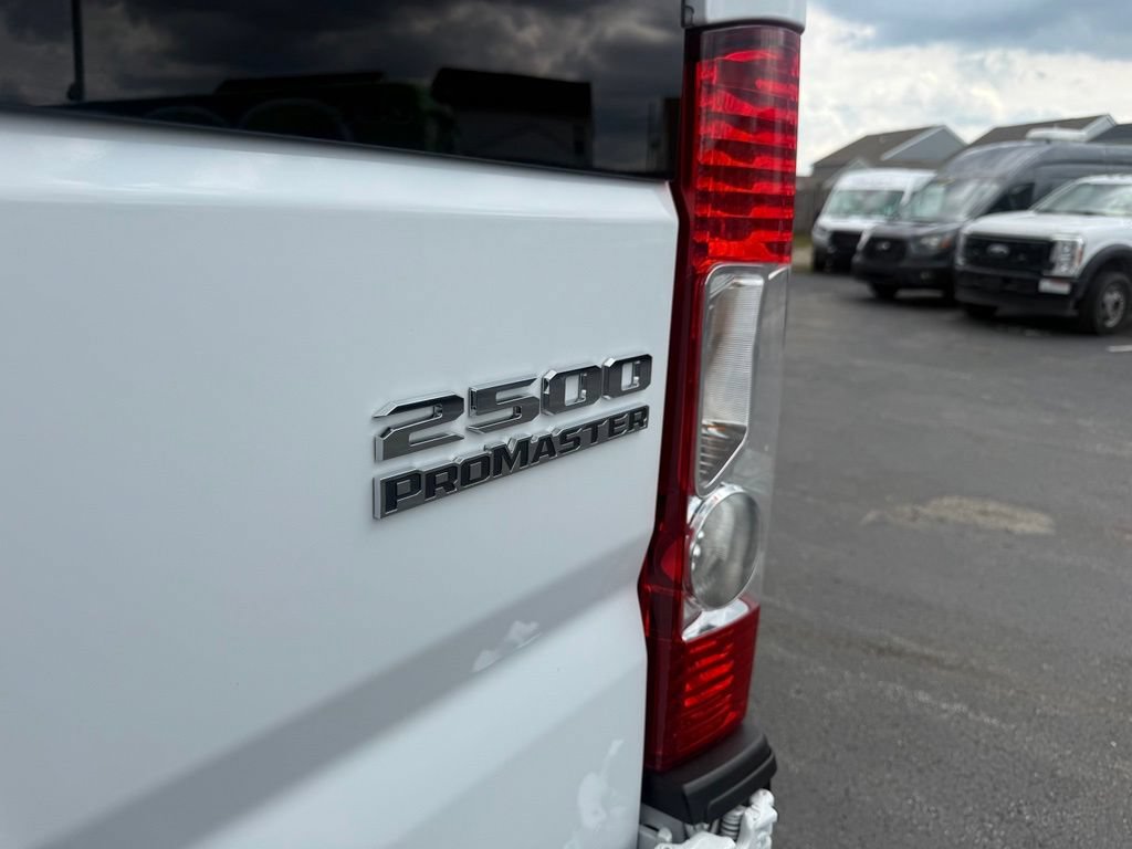 Used 2024 RAM ProMaster 2500 FWD image 34