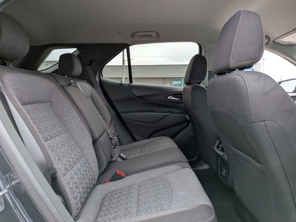 Used 2022 Chevrolet Equinox LT image 30