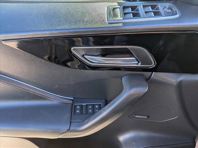 Used 2020 Jaguar F-PACE Prestige image 16