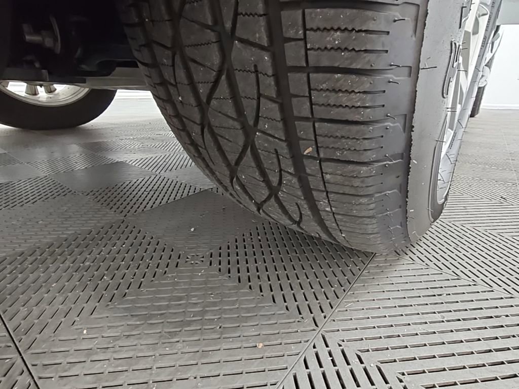 Used 2024 GMC Yukon XL Denali image 52