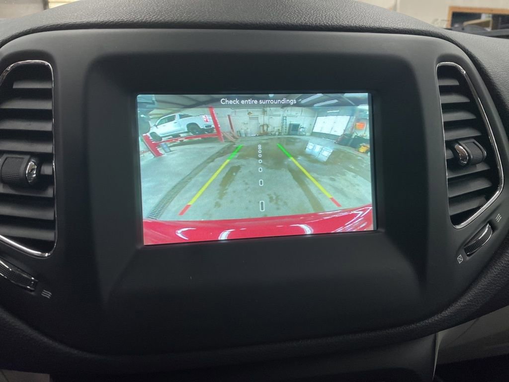 Used 2019 Jeep Compass Latitude w/ Popular Equipment Group image 22