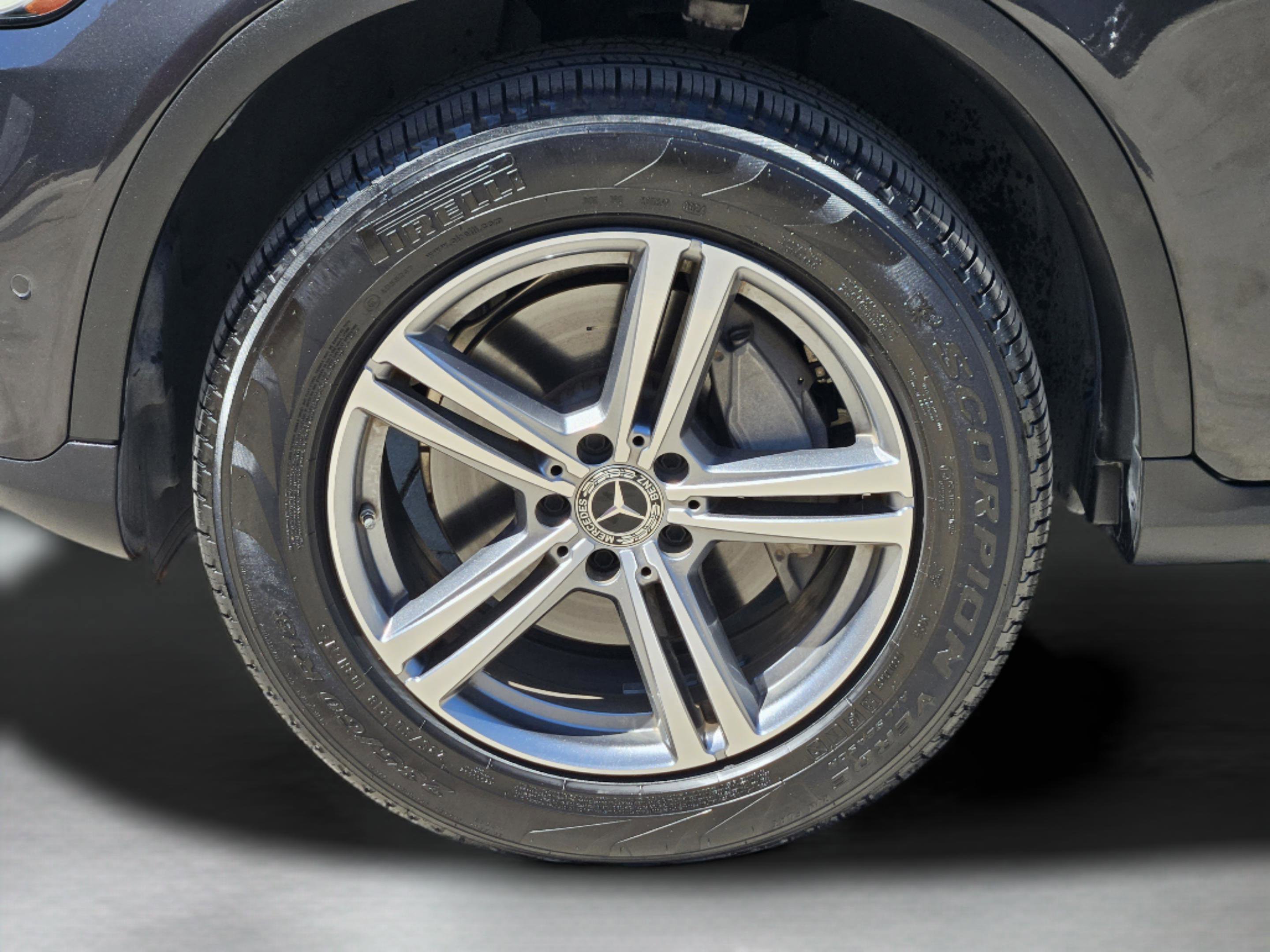 Certified 2021 Mercedes-Benz GLC 300 image 10