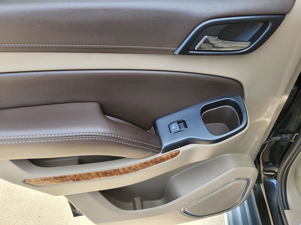 Used 2018 Chevrolet Tahoe Premier image 18