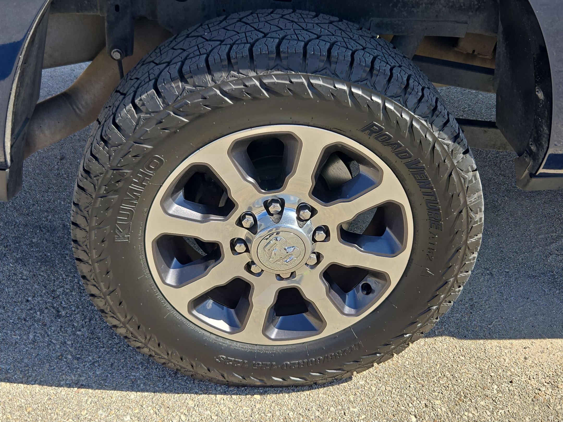 Used 2022 RAM 2500 Limited AWD/4WD image 31