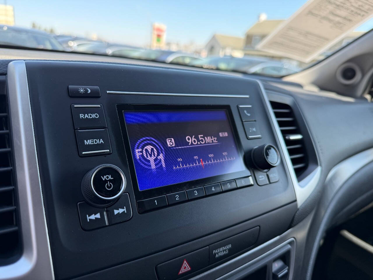 Used 2018 Honda Pilot LX image 17