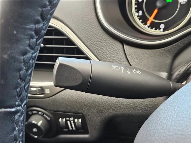 Used 2019 Jeep Cherokee Latitude Plus image 24