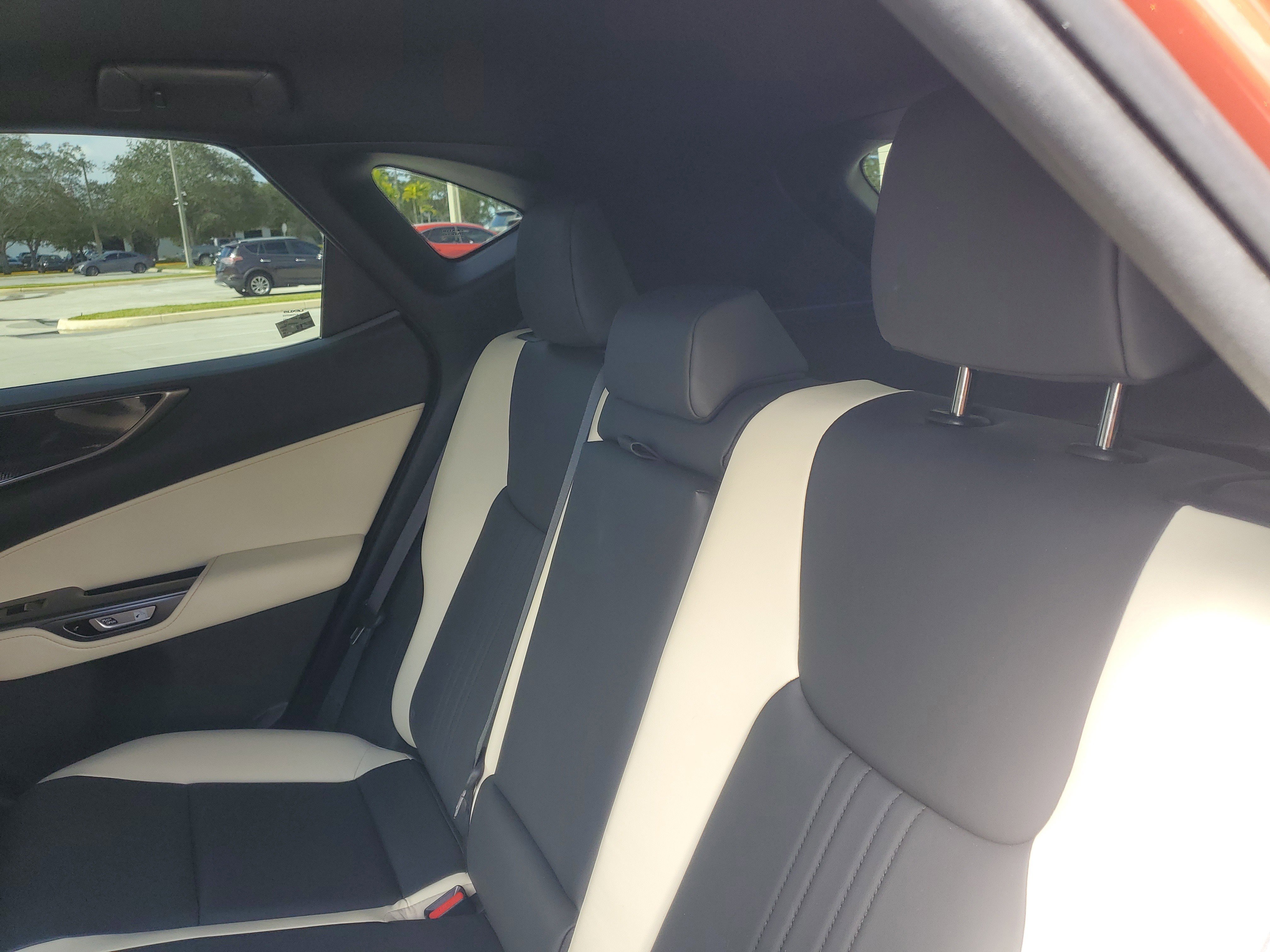 Used 2024 Lexus NX 250 FWD image 18