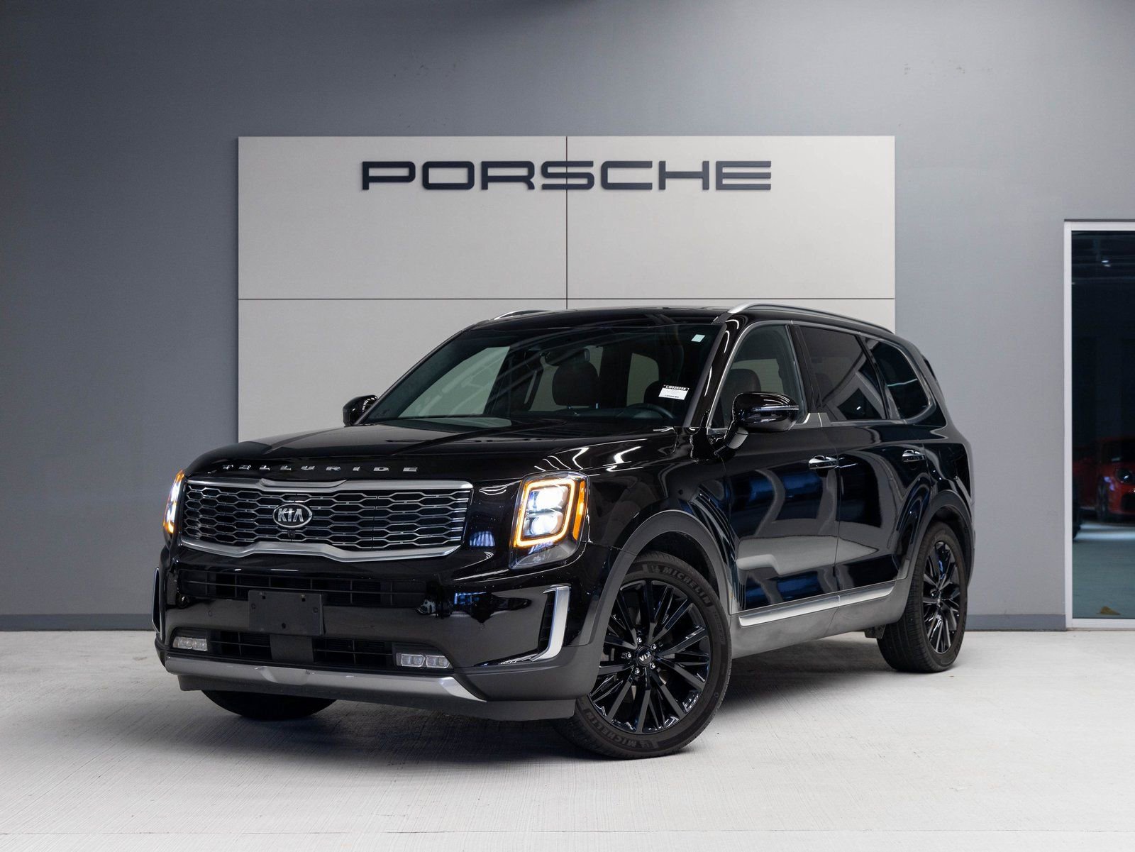 Used 2020 Kia Telluride SX w/ SX Prestige Package