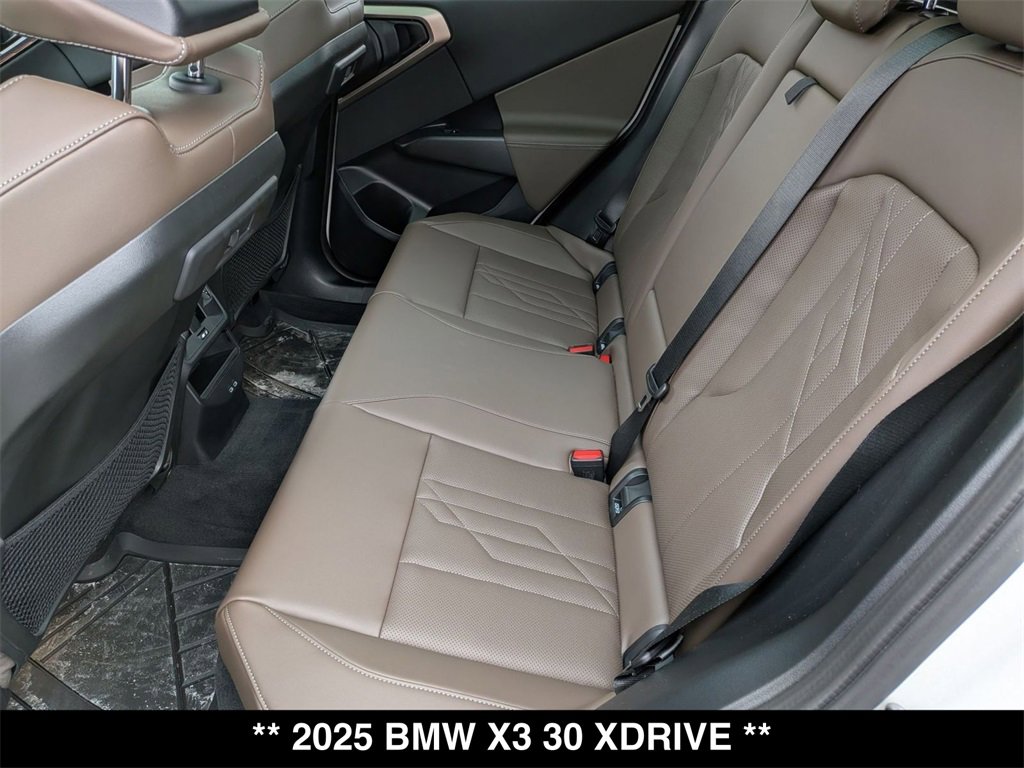 Used 2025 BMW X3 xDrive30i w/ Premium Package image 25