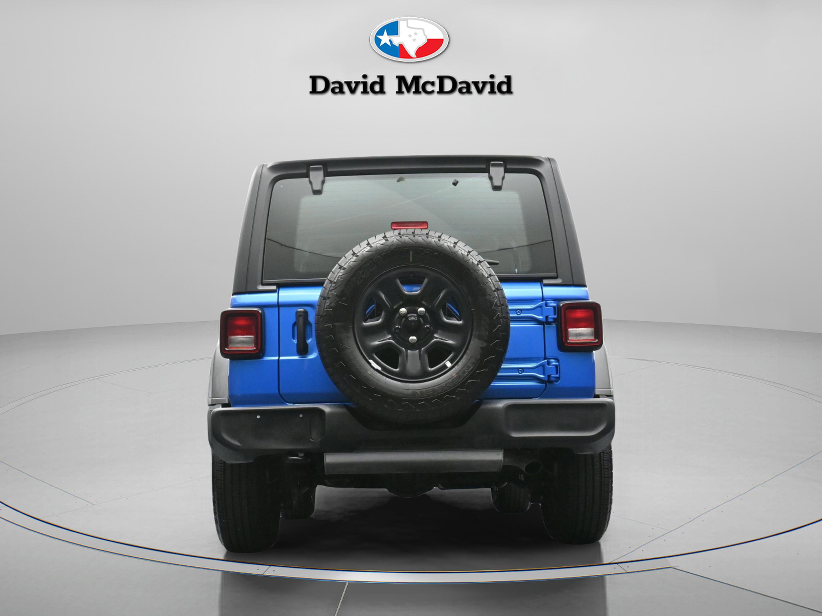 Used 2025 Jeep Wrangler Sport image 13